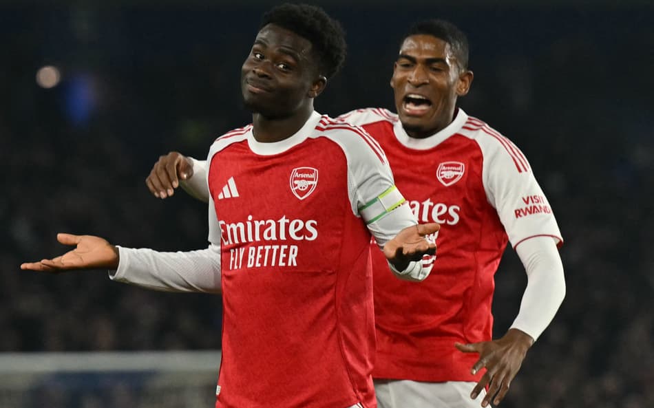 Arsenal depende de si e tem tabela mais fácil que o Manchester City na Premier League