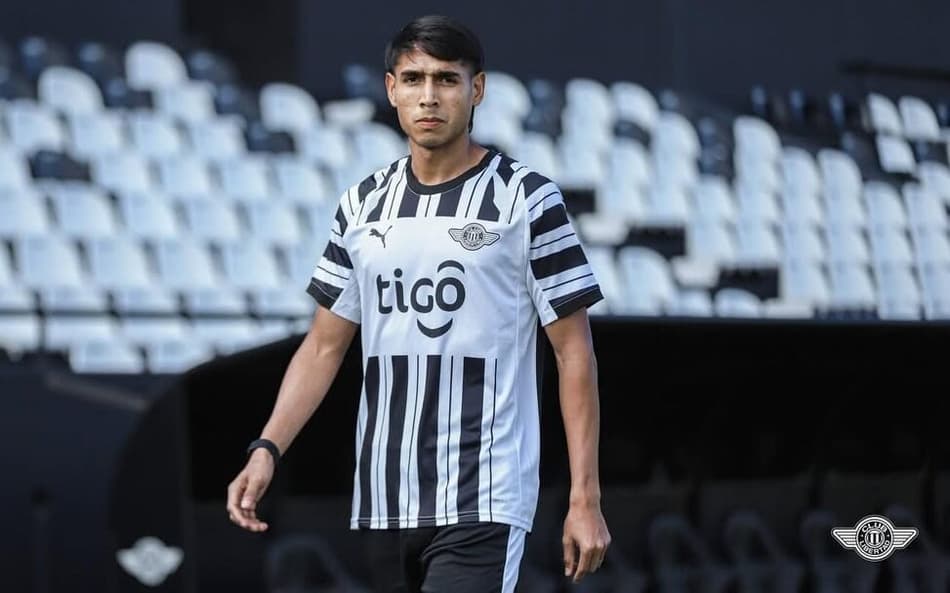 Santos emprestou Alexis Duarte ao Libertad, do Paraguai. (Foto: Libertad/ Divulgação)
