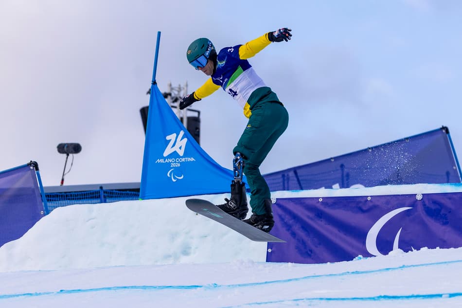 Gaúcho de 44 anos, Barbieri sofreu uma concussão no primeiro treino em Milão-Cortina, mas se recuperou a tempo da disputa do banked slalom (Foto: Alessandra Cabral/CPB)