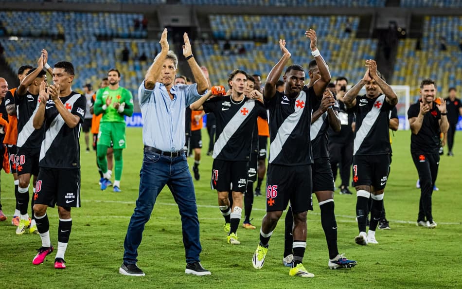 Vasco conquista vitória no clássico contra o Fluminense (Foto: Alexandre Maia/MyPhoto Press/Gazeta Press)
