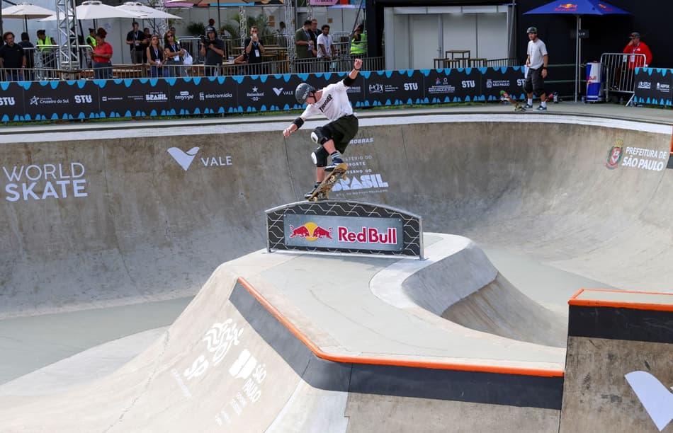 Luigi Cini foi um dos seis brasileiros classificados para as quartas de final do Mundial de Skate nesta quarta (4) (Foto: Pablo Vaz/STU)