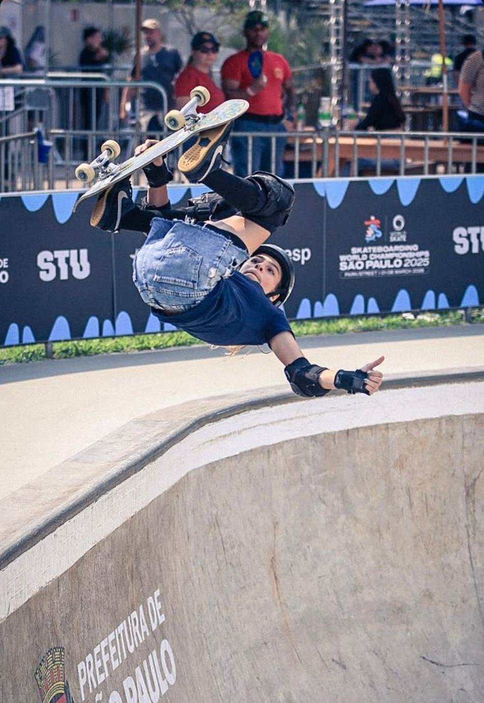 Helena Laurino, uma das seis brasileiras classificadas nesta quinta (5) (Foto: Rodrigo Lima/CBSk)