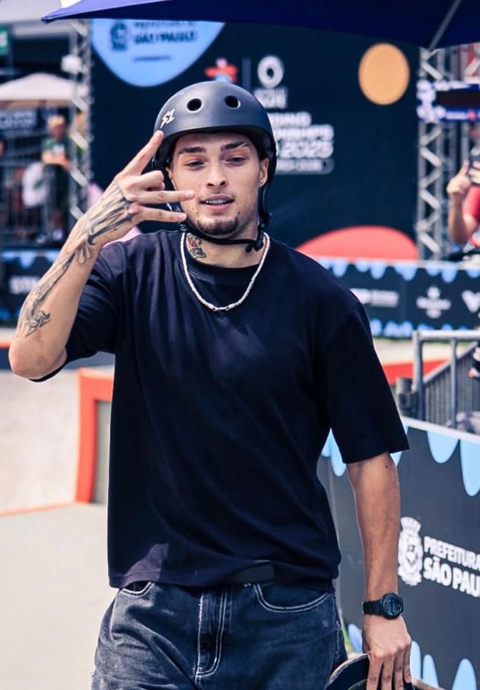 Pedro Quintas, um dos seis brasileiros classificados para a semifinal do park masculino (Rodrigo Lima/CBSk)