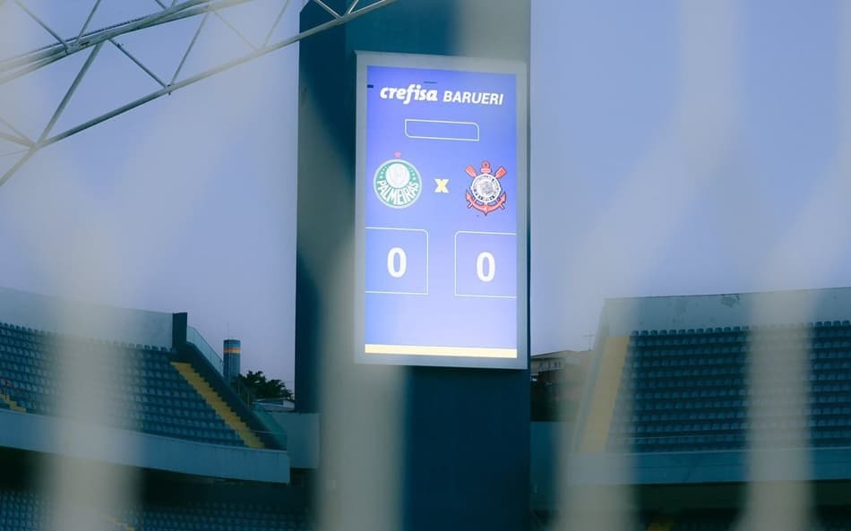 Palmeiras e Corinthians duelam na Arena Barueri pelo Brasileirão Feminino. (Palmeiras/Divulgação)