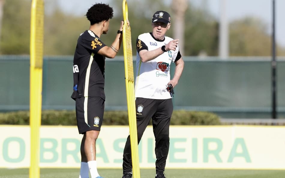 Gabriel Sara e Carlo Ancelotti