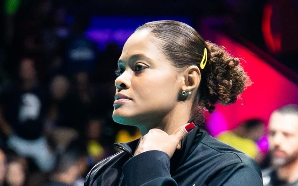 Adenízia disputa a terceira temporada pelo Praia Clube (Foto: Amadeus Galiotto)