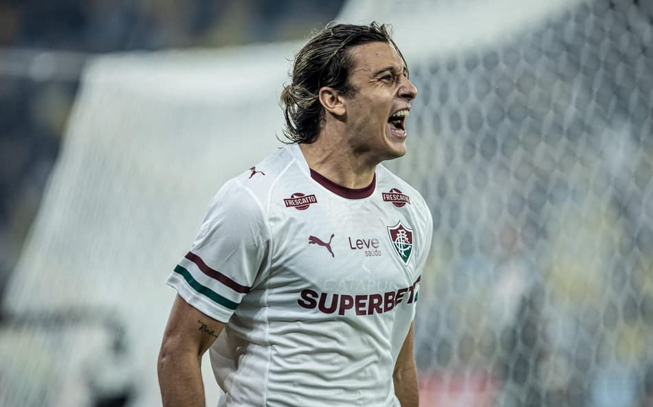 Canobbio comemora seu gol no jogo do Fluminense contra o Vasco