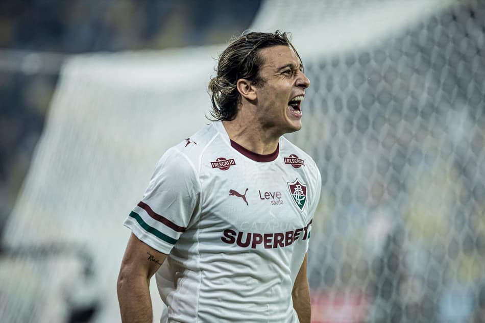 Canobbio comemora seu gol no jogo do Fluminense contra o Vasco