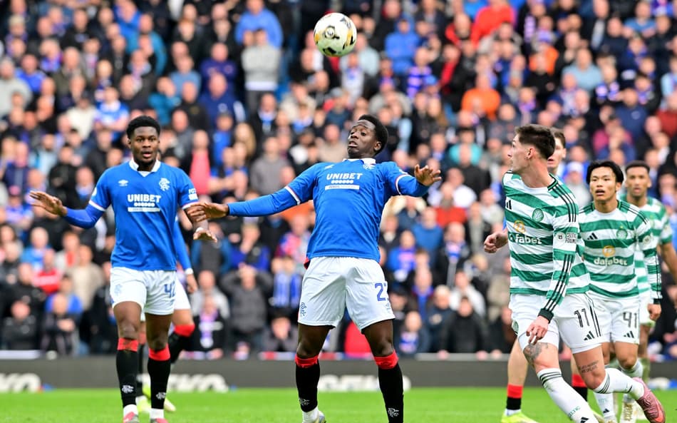 Invasão e briga marcam vitória do Celtic sobre o Rangers na Copa da Escócia