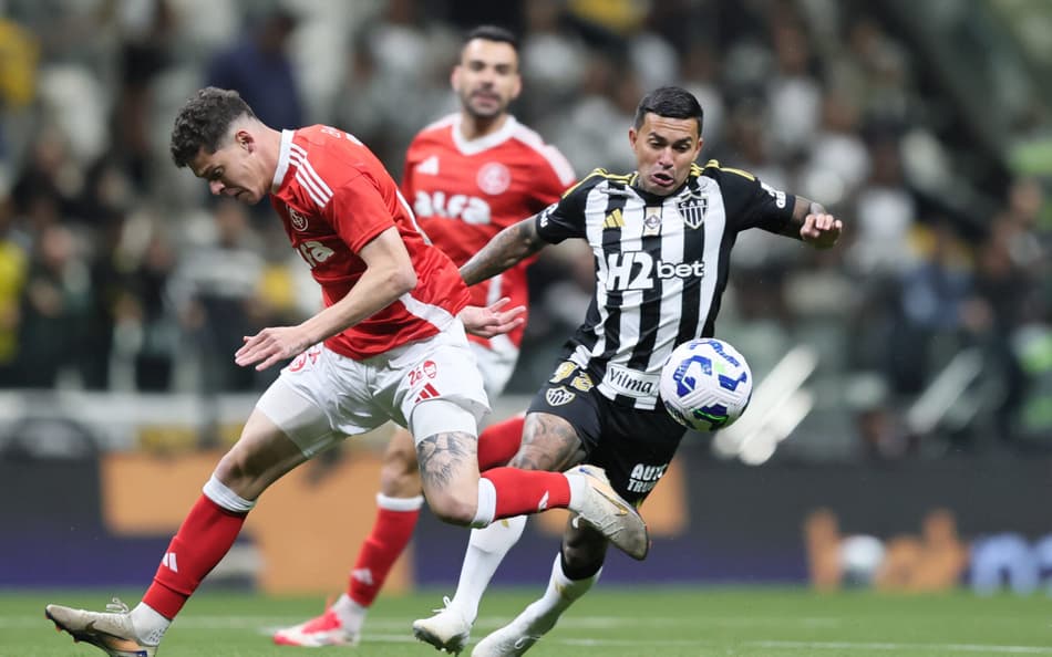 Dudu estreia pelo Atlético-MG contra o Internacional