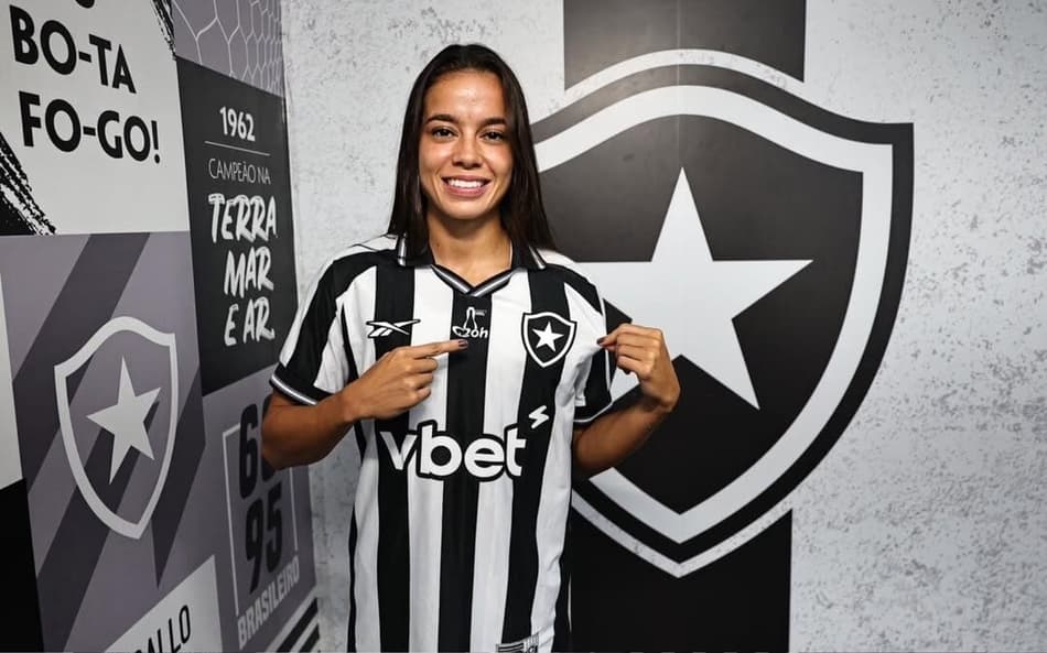 Ellen é apresentada ao Botafogo. (Foto: Arthur Barreto/ BFR)