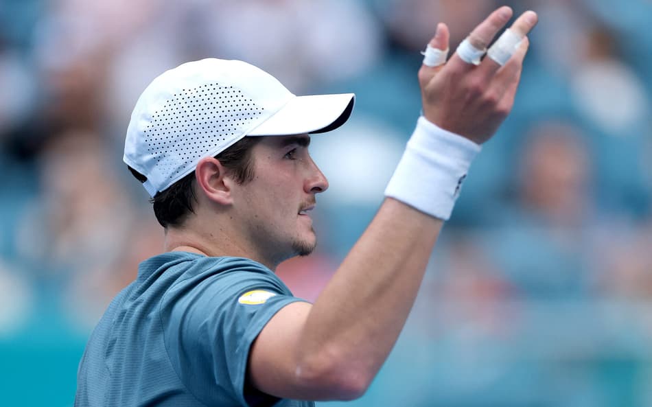 Fonseca mira desafio contra Alcaraz: 'Enfrentar os melhores para ver o meu nível'