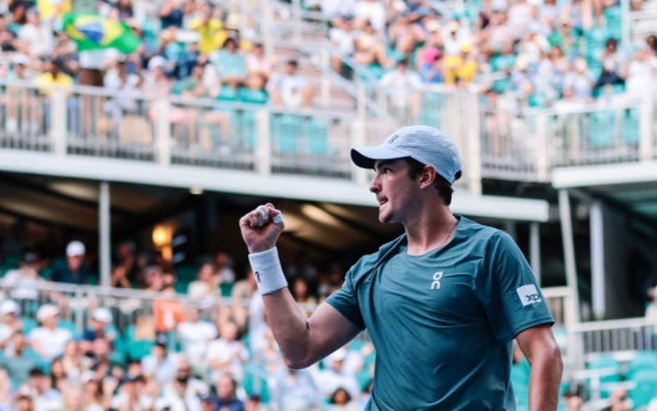 O brasileiro João Fonseca na estreia no Masters 1000 de Miami (Foto: Divulgação)