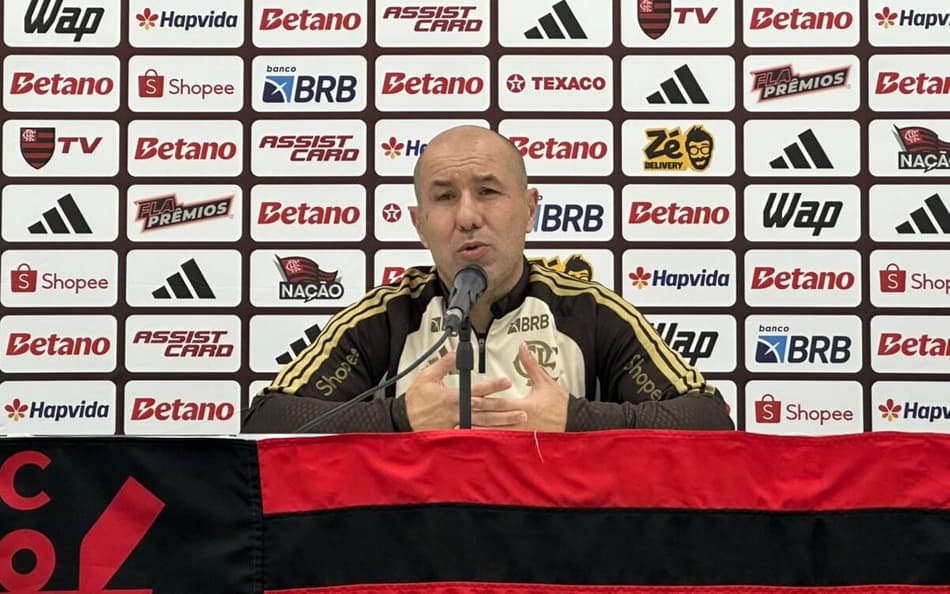 Leonardo Jardim após Botafogo x Flamengo (Foto: Lucas Bayer/Lance!)