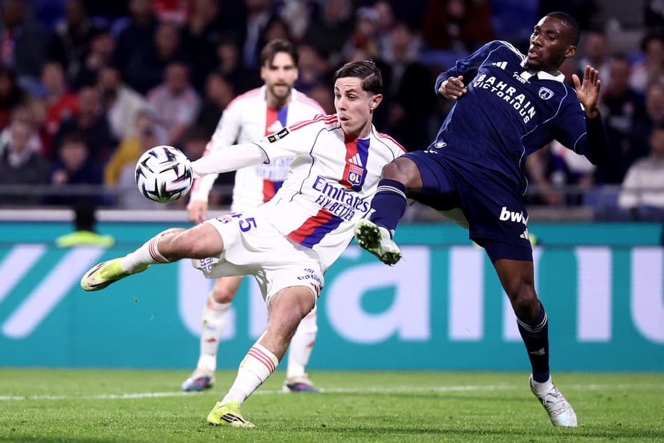 FBL-FRA-LIGUE1-LYON-PARIS FC