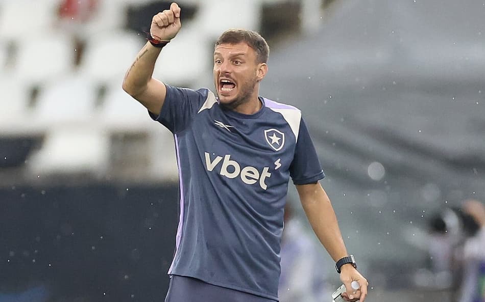 Martín Anselmi, técnico do Botafogo