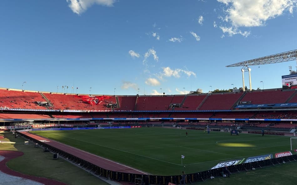 Morumbis recebe São Paulo x Vitória (Foto: Vitor Palhares / Lance)