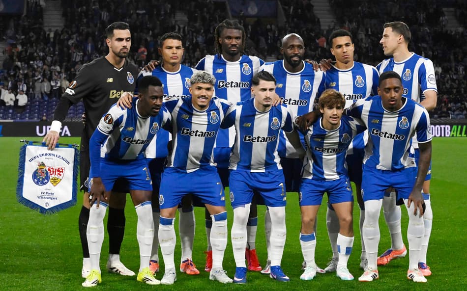 FBL-EUR-C3-PORTO-STUTTGART