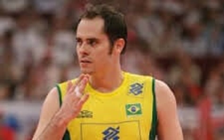 Ricardinho ficou fora da convocação de Bernardinho em 2007 (Foto: Reprodução)