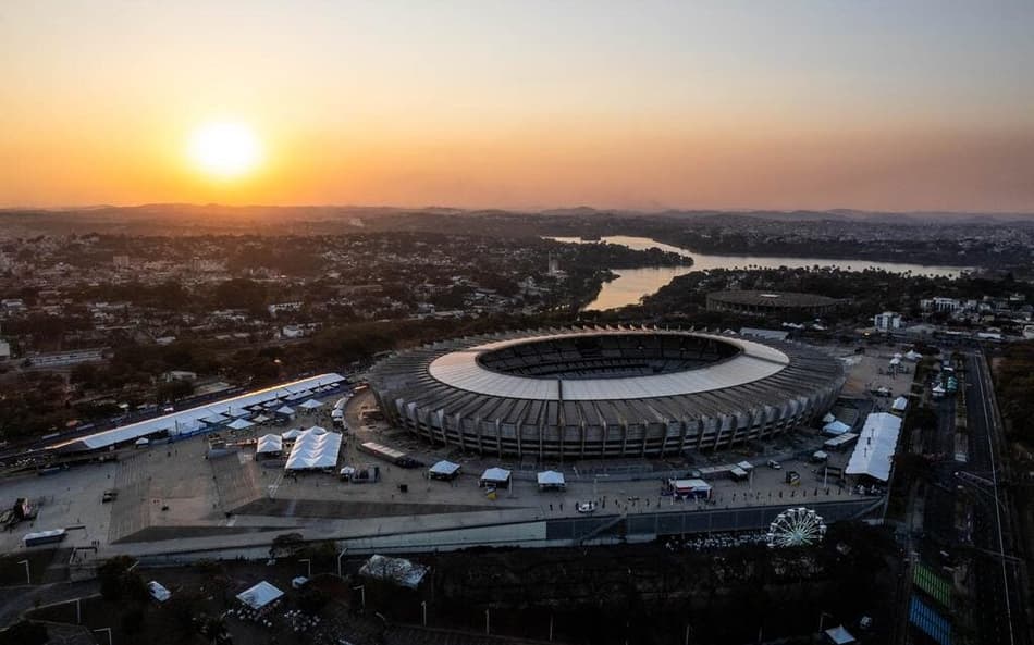 Etapa da Stock car no Mineirão, em Belo Horizonte (Foto: Duda Bairros/BRB Stock Car)