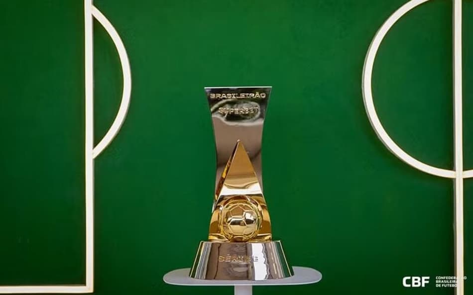 Troféu taça Série B 2025 (Foto: Junior Souza/CBF)