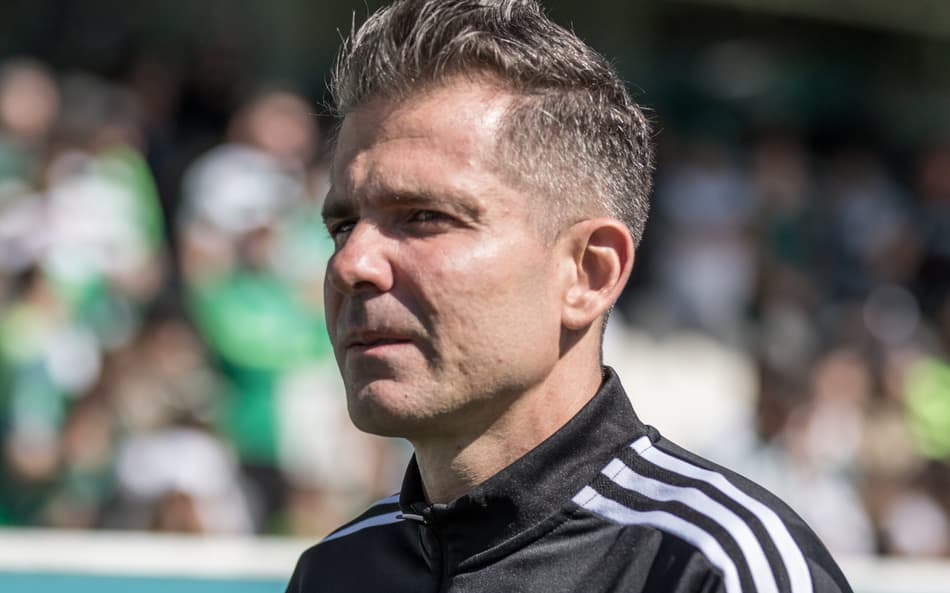 Victor Bagy, diretor de futebol do Atlético-MG, comentou sobre a arbitragem na final da Copa do Brasil (Foto: Robson Mafra/AGIF)