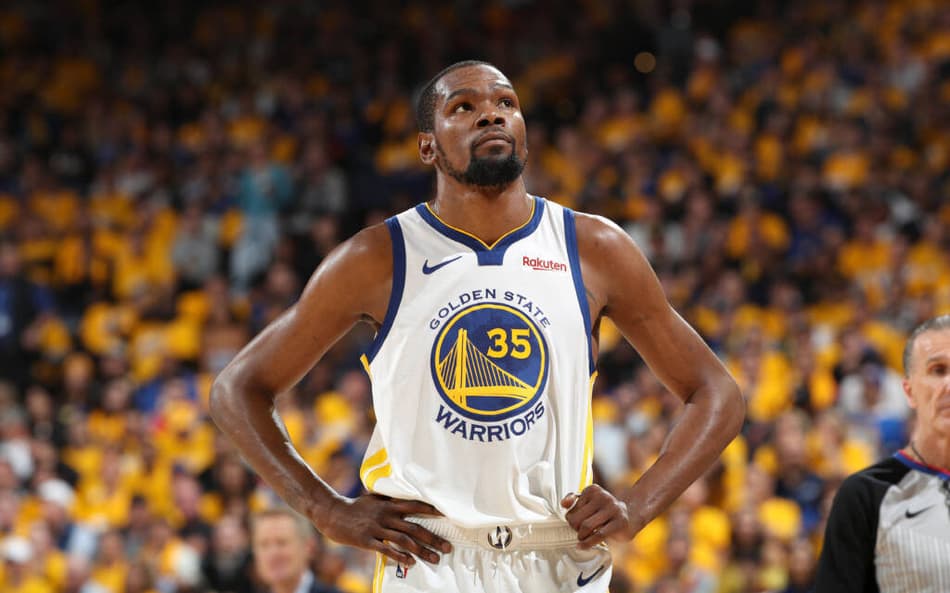 Durant pode não permanecer no Golden State Warriors (Foto: Joe Murphy/NBAE via Getty Images/AFP)