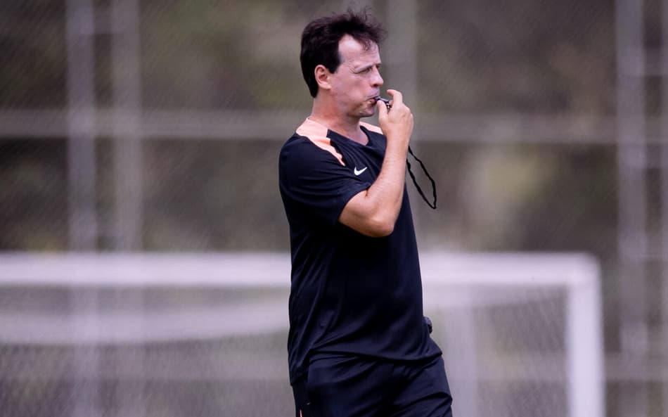 Fernando Diniz no treinando do Corinthians (Foto: Rodrigo Coca/Agência Corinthians)