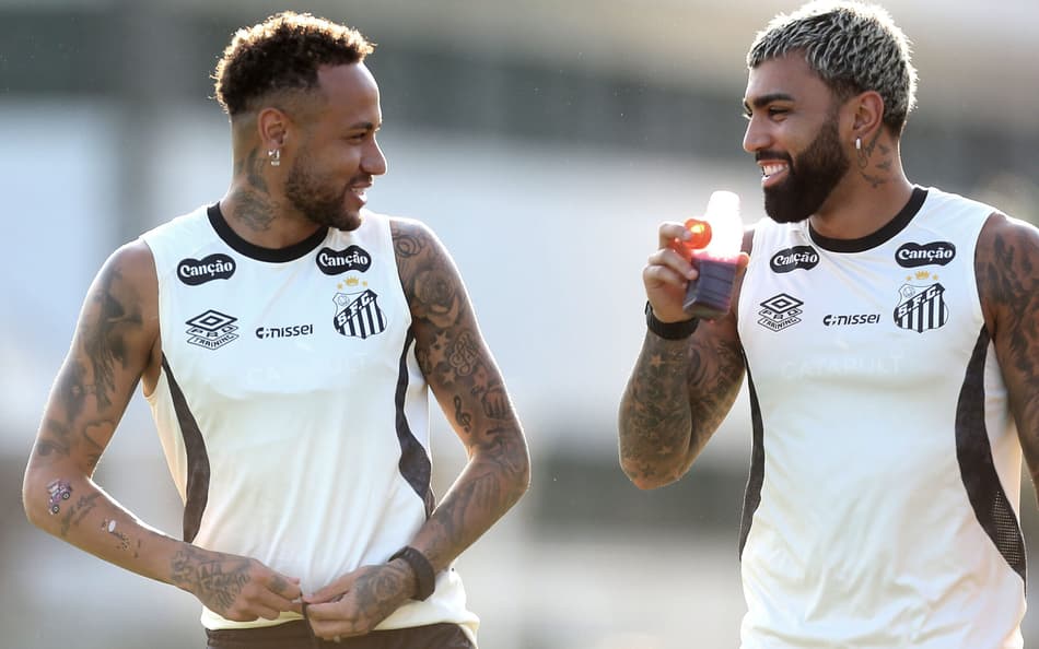 Neymar e Gabigol em treino do Santos (Foto: Guilherme Dionizio/Folhapress)