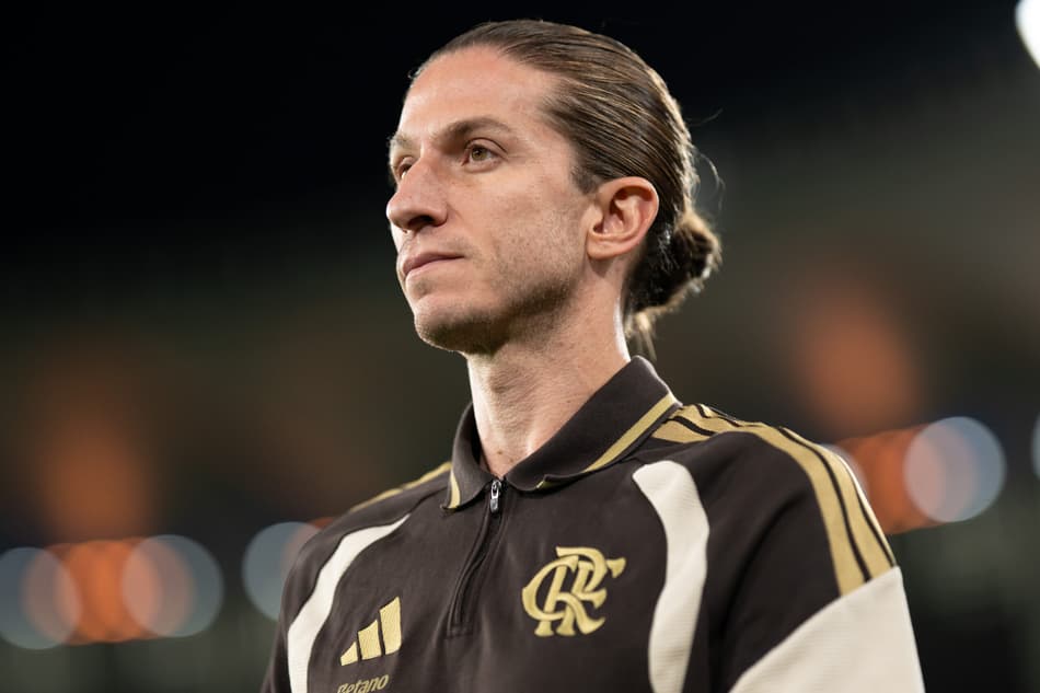Filipe Luís no último jogo pelo Flamengo (Foto: Jorge Rodrigues/AGIF/Folhapress)