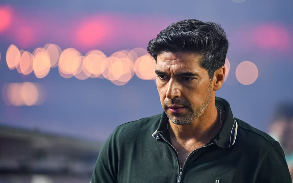 Abel Ferreira comanda o Palmeiras contra o Grêmio (Foto: Fotoarena/Folhapress)