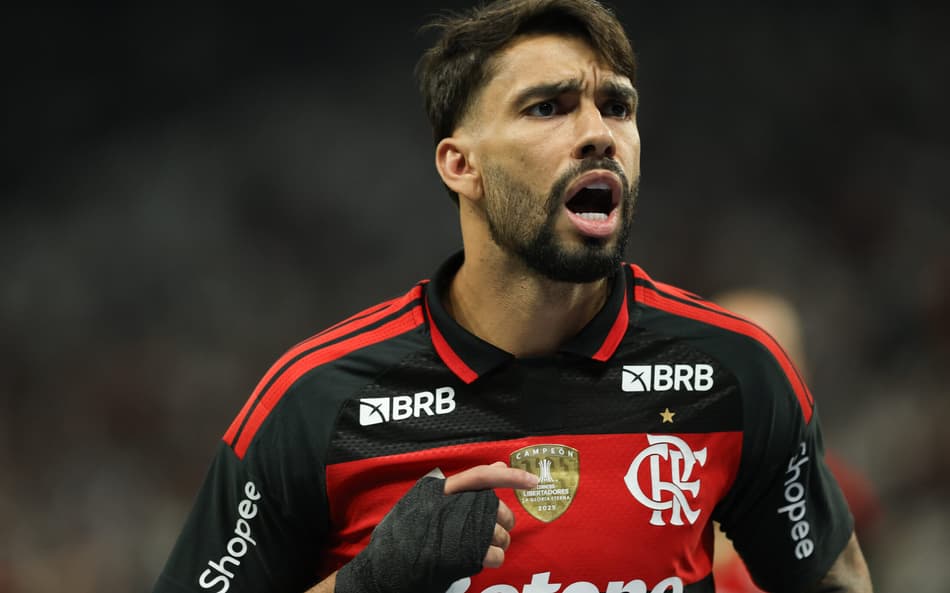 Lucas Paquetá comemora gol pelo Flamengo (Foto: to Press/Folhapress)
