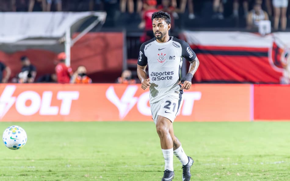 No Z4, Bidu aponta dificuldade contra o Vitória e valoriza empate: 'Ponto conquistado'