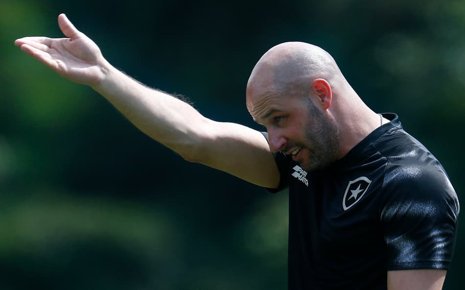 Franclim Carvalho é o novo técnico do Botafogo (Foto: Vítor Silva/Botafogo)