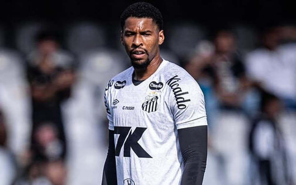 Diógenes será o goleiro titular do Santos diante do Coritiba; Brazão será desfalque