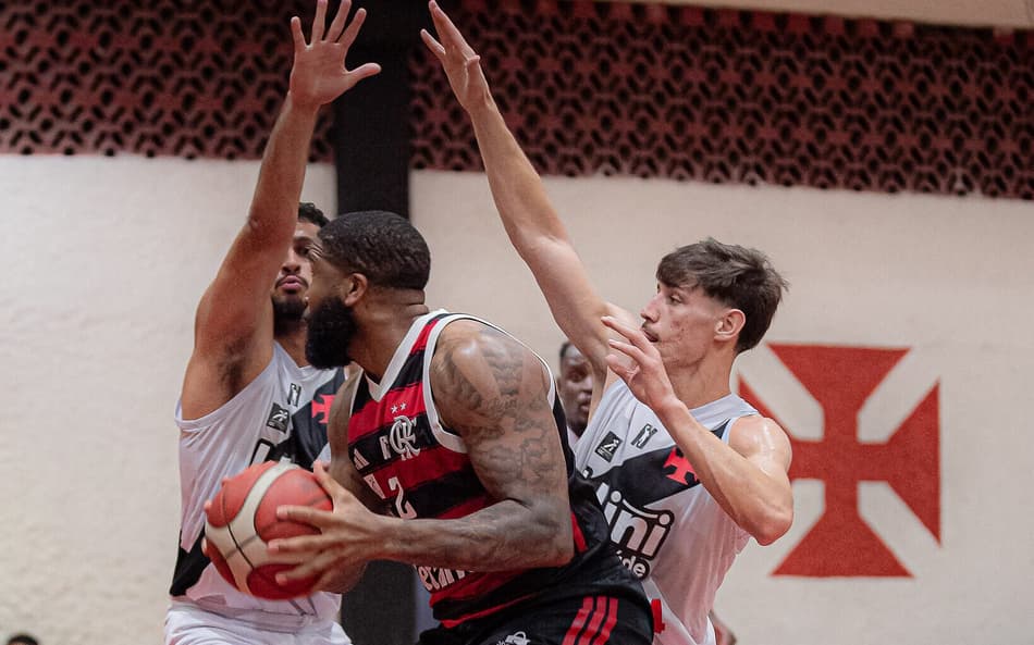 Flamengo e Vasco duelam em São Januário, pelo NBB (Foto: Paula Reis/Flamengo)