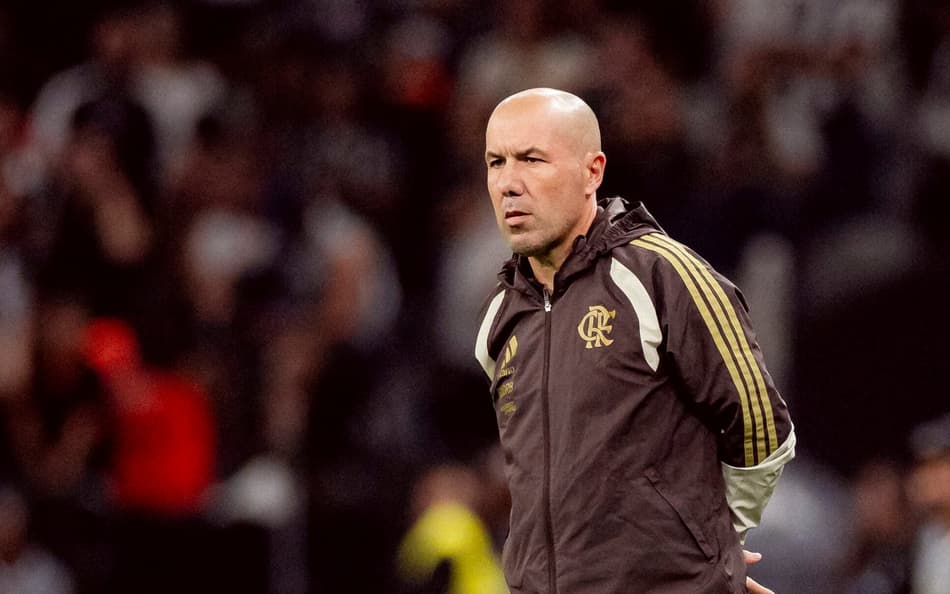 Leonardo Jardim na beira do campo em Corinthians x Flamengo (Foto: Adriano Fontes/ Flamengo)
