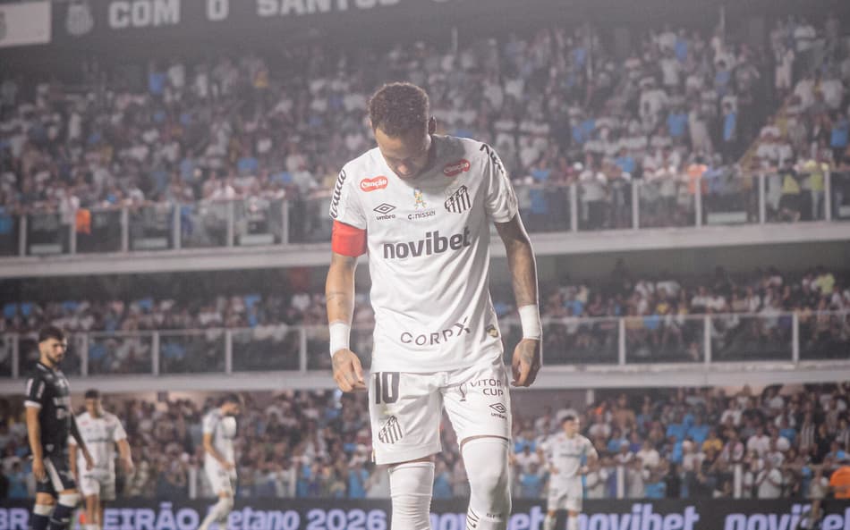 Fala polêmica de Neymar pega mal na imprensa (Foto: Raul Baretta/ Santos FC)