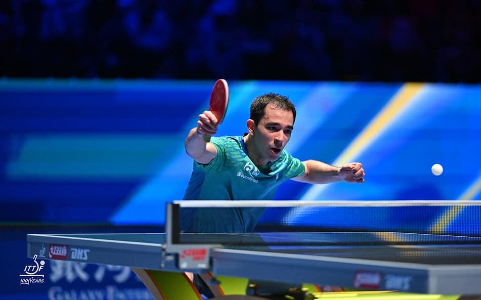 Hugo Calderano em uma das vitórias na Copa do Mundo em Macau (Foto: Divulgação/ITTF)