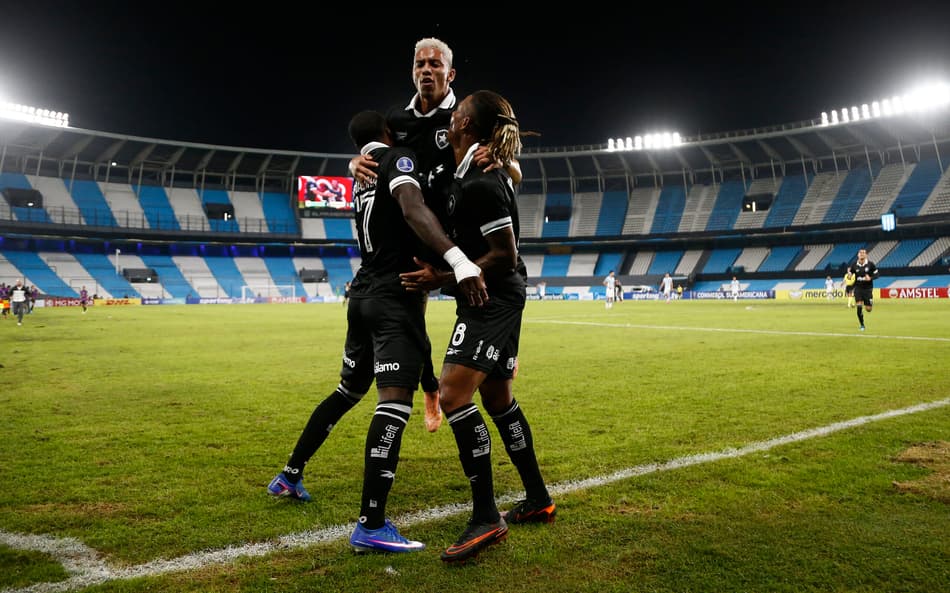 Danilo fez o gol da vitória do Botafogo sobre o Racing (Foto: Vítor Silva/Botafogo)