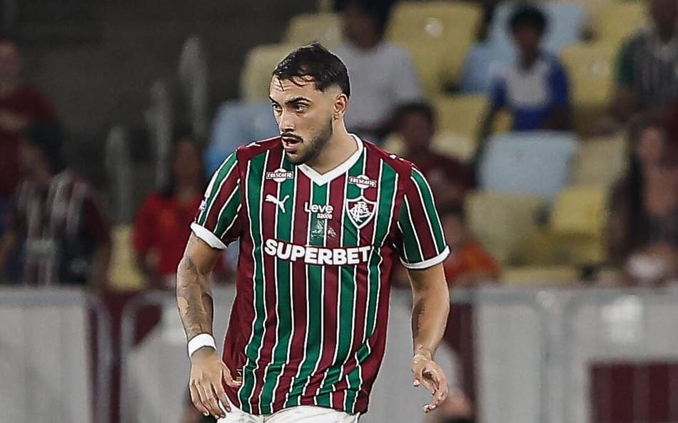 Freytes em ação em Fluminense x Chapecoense (Foto: Lucas Merçon/ Fluminense FC)