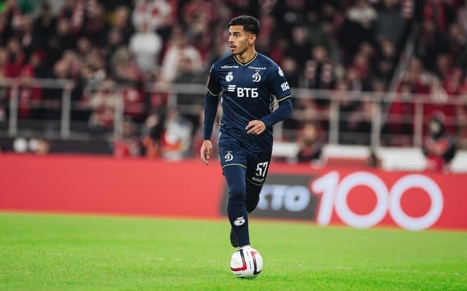 David Ricardo em ação pelo Dínamo Moscou (Foto: Reprodução/Instagram)