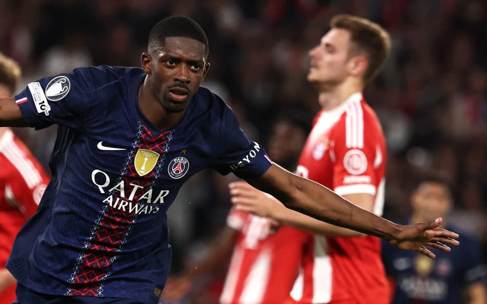 Dembélé comemora gol do PSG sobre o Bayern, na Champions League