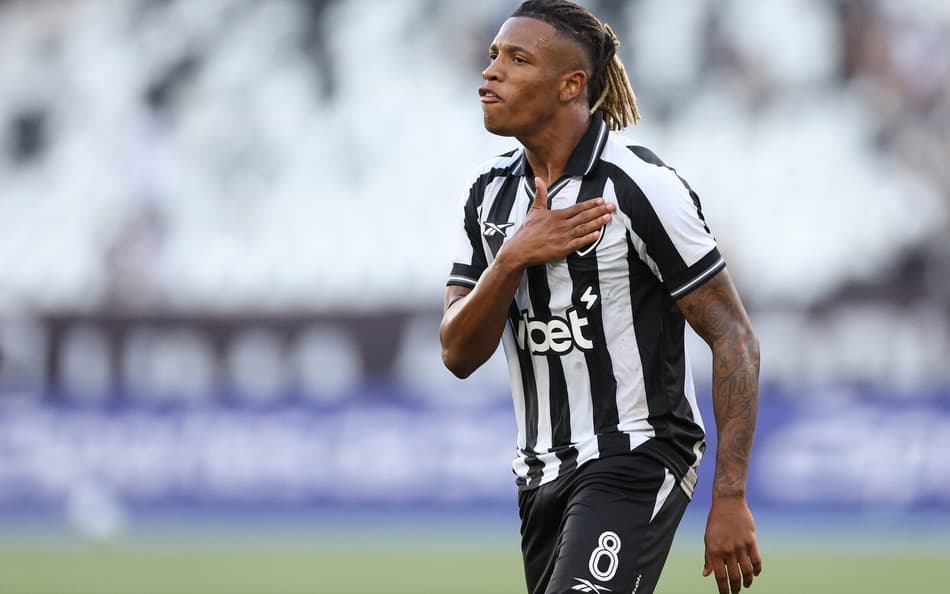 Danilo foi o autor do gol de empate do Botafogo (Foto: Vitor Silva/Botafogo.)