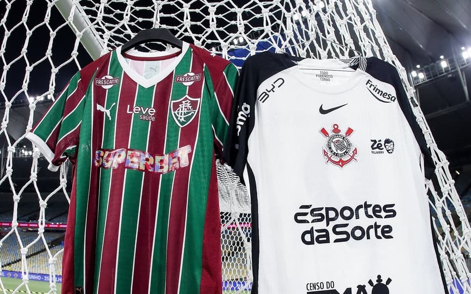 Corinthians encara o Fluminense fora de casa (Foto: Marcelo Gonçalves / FFC)