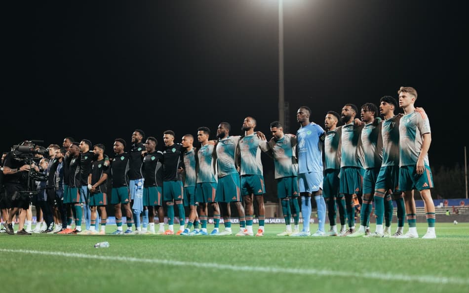 Al-Ahli agora está quatro pontos atrás do líder Al-Nassr (Foto: Reprodução/X/ALAHLI_FCEN)