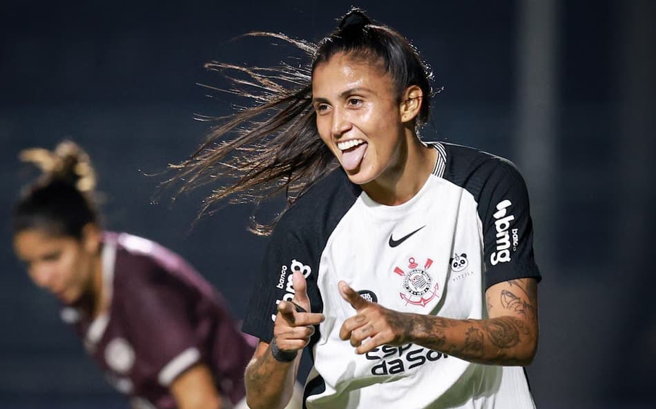 Jaque comemora gol marcado em Corinthians e Ferroviária. (Foto: Rodrigo Gazzanel / Corinthians)