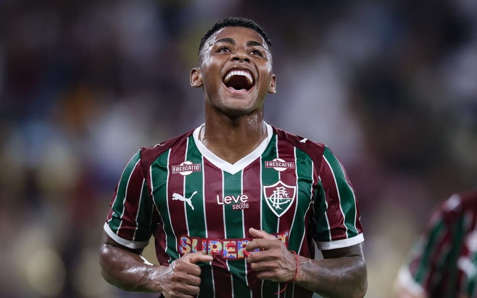 Hércules deixa a sua marca no confronto com o Corihthians pelo Brasileiro