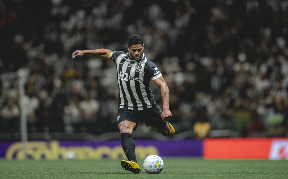 Hulk x São paulo (Foto: Pedro Souza / Atlético)