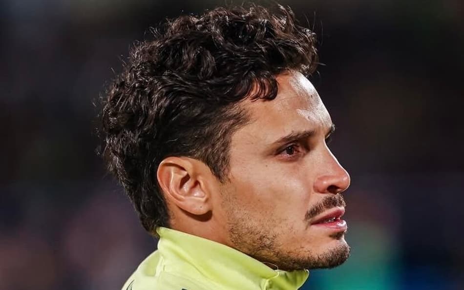 Raphael Veiga em aquecimento antes de jogo com o América (Foto: Reprodução América do México)